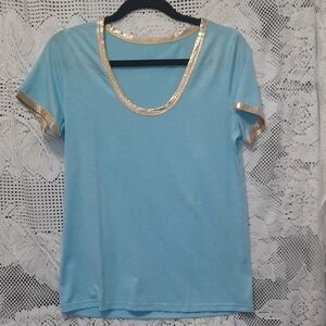 Light Blue Tshirt With Metallic Gold Trim Sz Sm